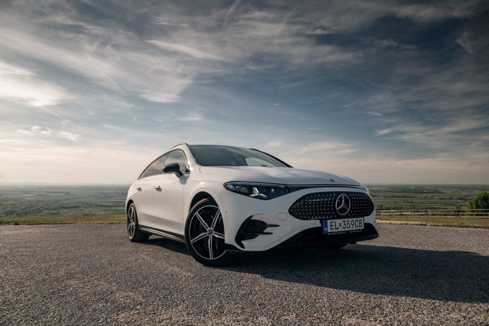Mercedes-Benz CLA 350 4Matic Shooting Brake